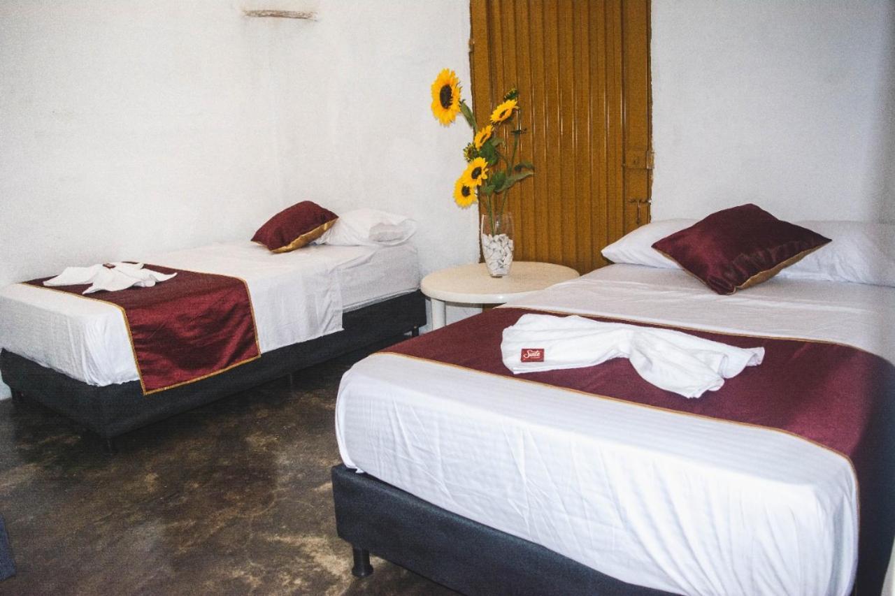 Hostel Tatacoa Villavieja Esterno foto